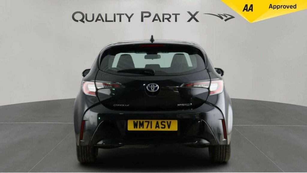 Toyota Corolla Hatchback WM71ASV Black #6