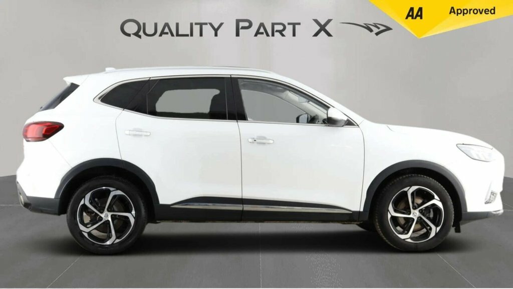 MG HS Suv YS73KSF White #4