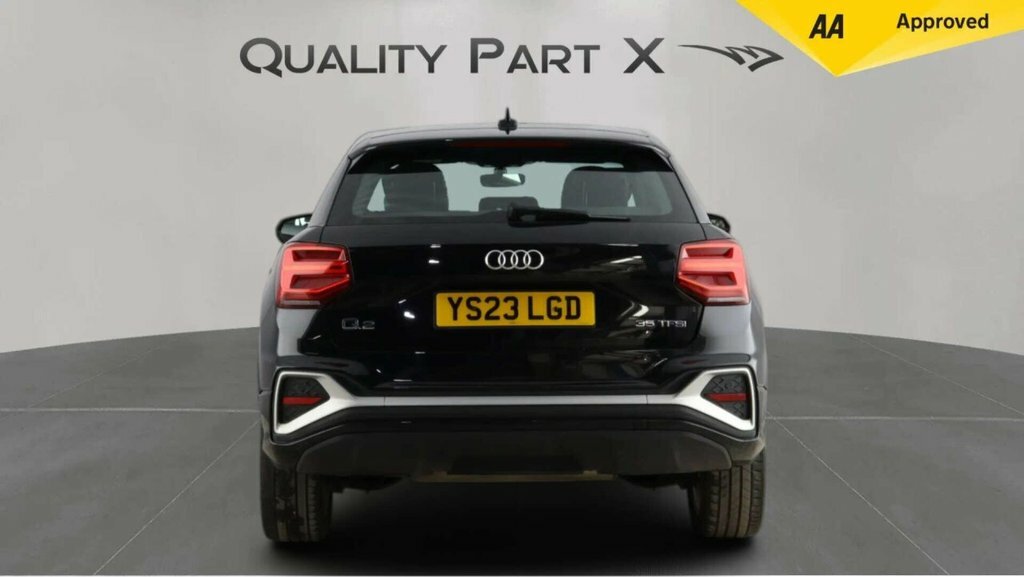 Audi Q2 Suv YS23LGD Black #6