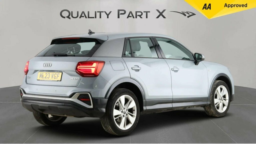 Audi Q2 Suv ML23VCF Grey #5