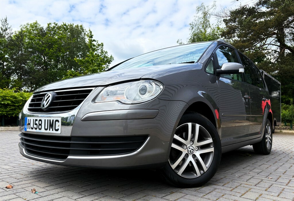 Volkswagen Touran Se Tdi 140 6 Speed Great Value 7 Seater Grey