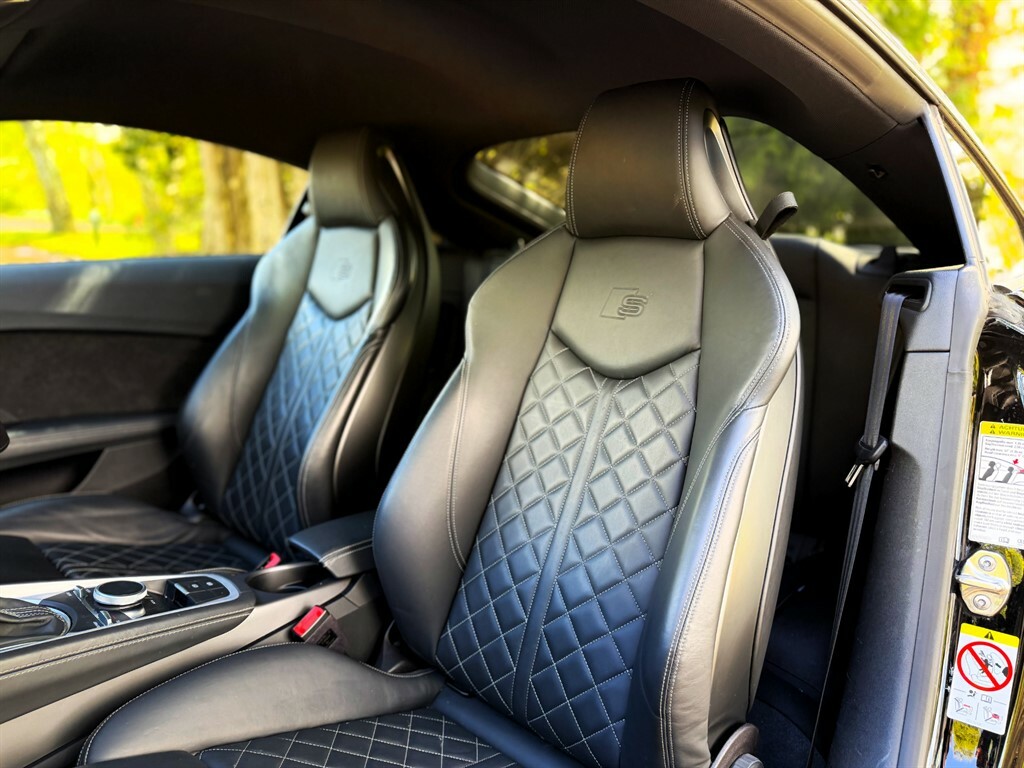 Audi TTS Tfsi Black Edition Red #18