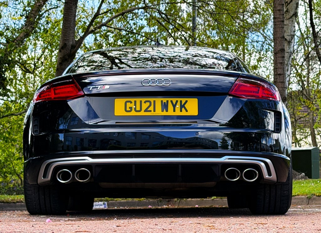 Audi TTS Tfsi Black Edition Red #8