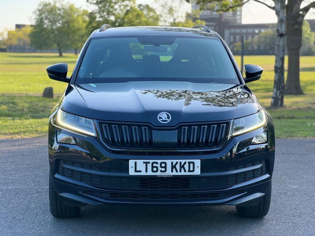 Skoda Kodiaq 2.0 Tsi Sportline Dsg 4Wd Euro 6 Ss 7 Seat LT69KKD Black #2