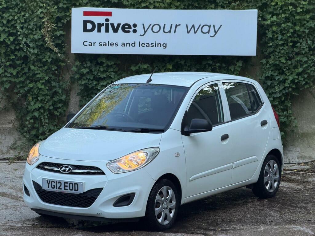 Hyundai I10 Hatchback 1.2 Classic Euro 5 201212 YG12EOD White #3