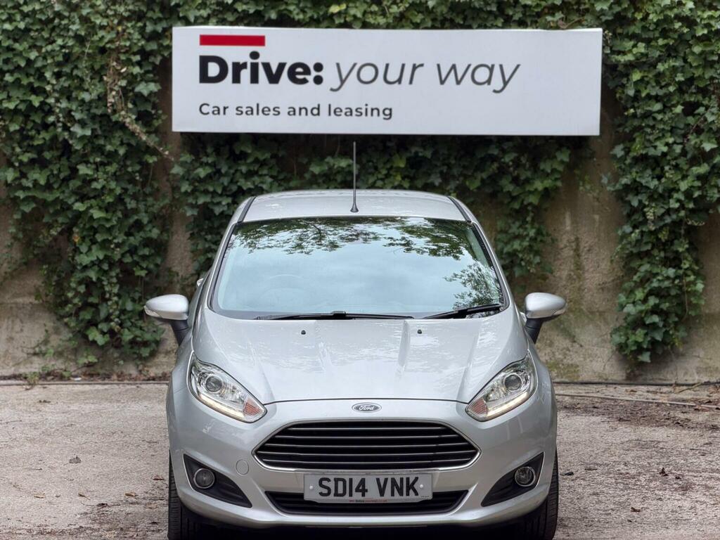 Ford Fiesta Hatchback 1.0T Ecoboost Titanium Euro 5 Ss SD14VNK Silver #2
