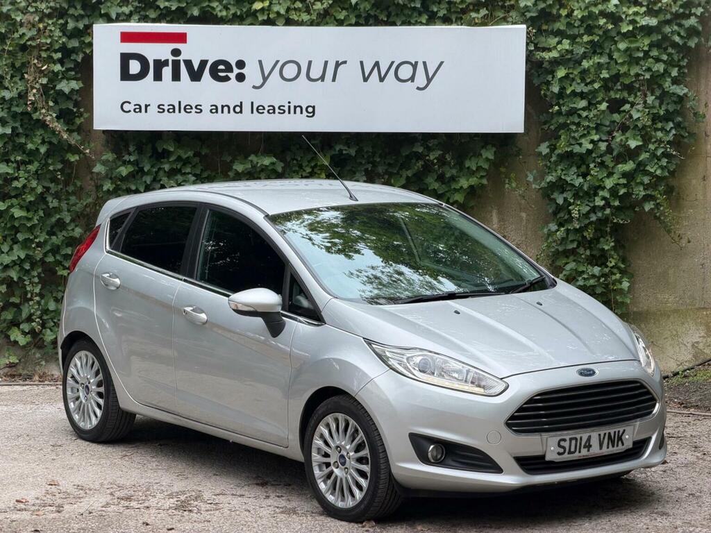 Ford Fiesta Hatchback 1.0T Ecoboost Titanium Euro 5 Ss Silver