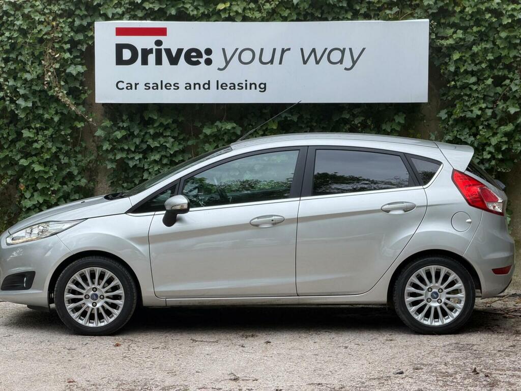 Ford Fiesta Hatchback 1.0T Ecoboost Titanium Euro 5 Ss SD14VNK Silver #4