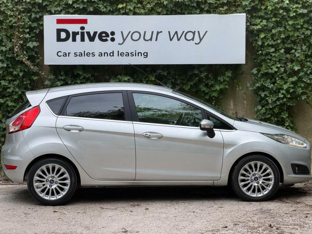Ford Fiesta Hatchback 1.0T Ecoboost Titanium Euro 5 Ss SD14VNK Silver #5