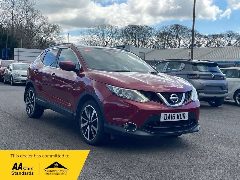 Nissan Qashqai 1.5 Dci Tekna Suv DA16WUR Red