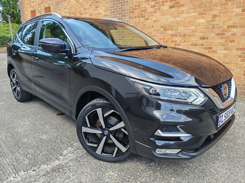 Nissan Qashqai 1.3 Dig-t Tekna Suv LS69WZM Black #6