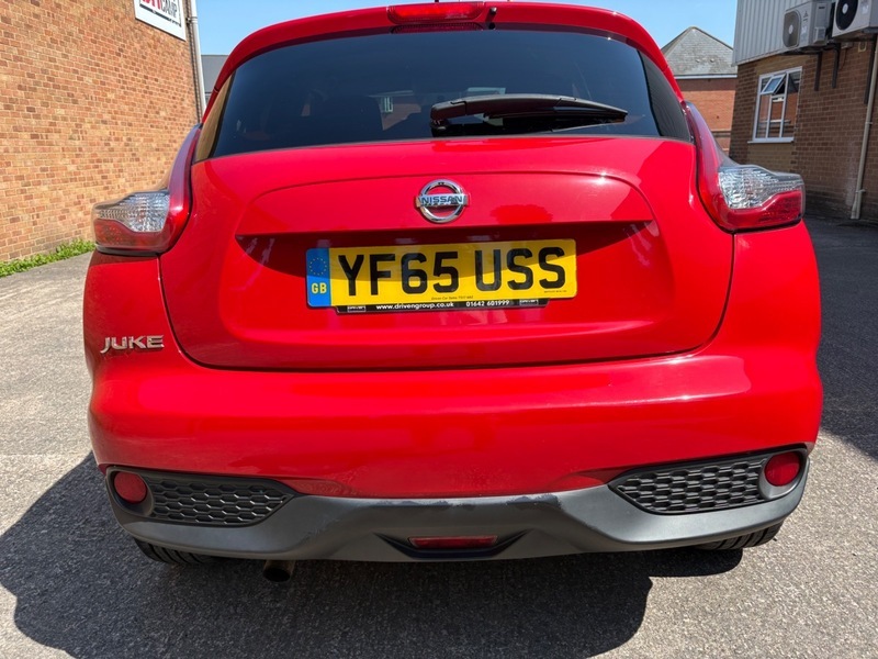 Nissan Juke 1.2 Dig-t Acenta Suv YF65USS Red #4