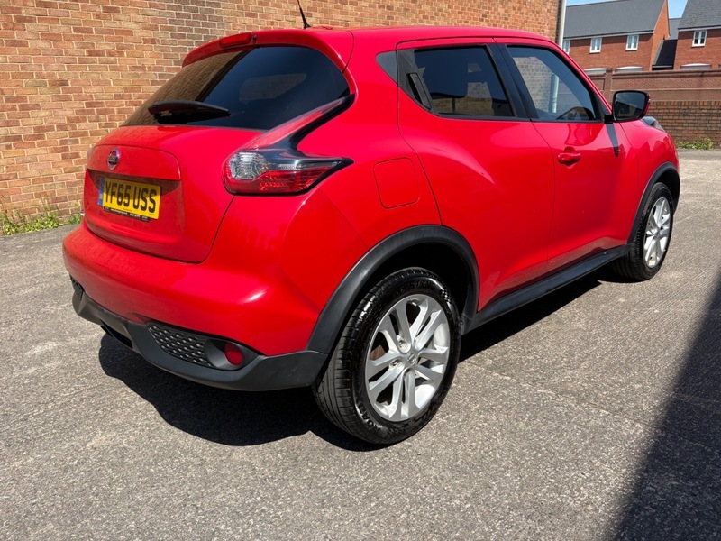 Nissan Juke 1.2 Dig-t Acenta Suv YF65USS Red #3