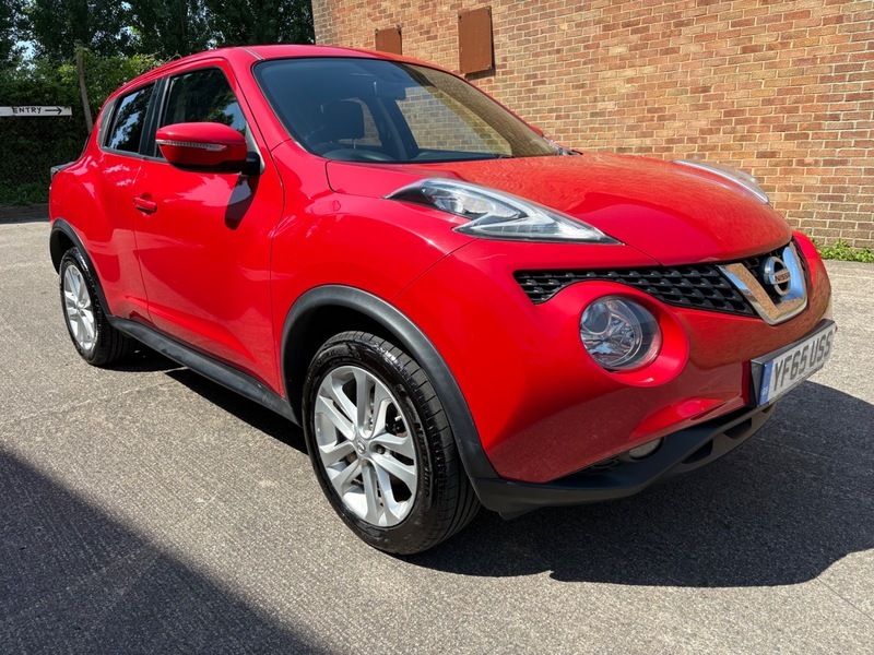 Nissan Juke 1.2 Dig-t Acenta Suv Red