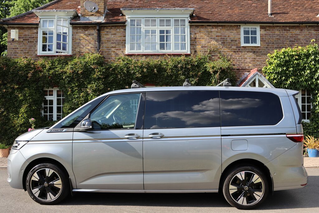 Volkswagen Multivan 2.0 Tdi Style Lwb Dsg 7 Seat KO73ULF Silver #4