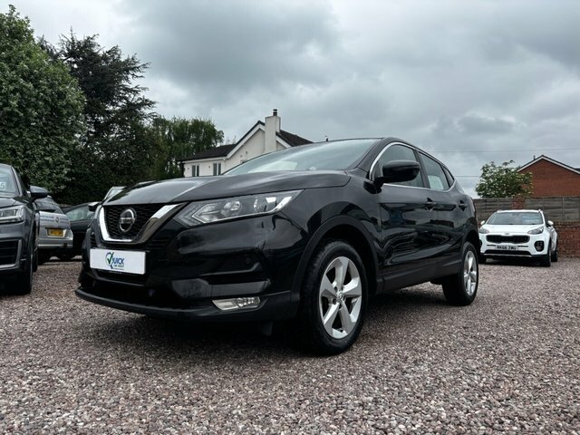 Nissan Qashqai 1.5 Dci Acenta Premium Suv Euro LM69MLL Black #5