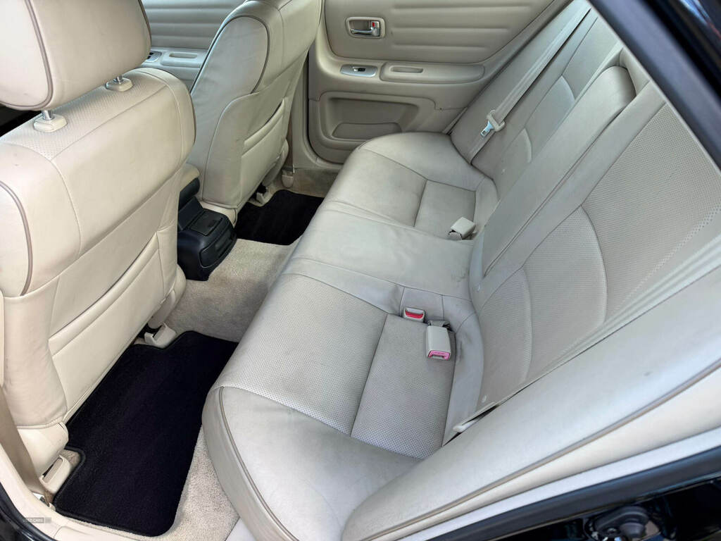 Lexus IS 250 4dr Grey #17