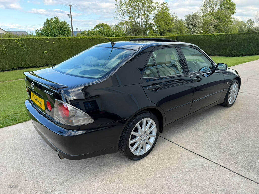 Lexus IS 250 4dr Grey #9