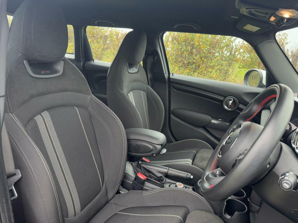 Mini Hatch 1.5 Cooper Sport Steptronic Euro 6 Ss Black #6