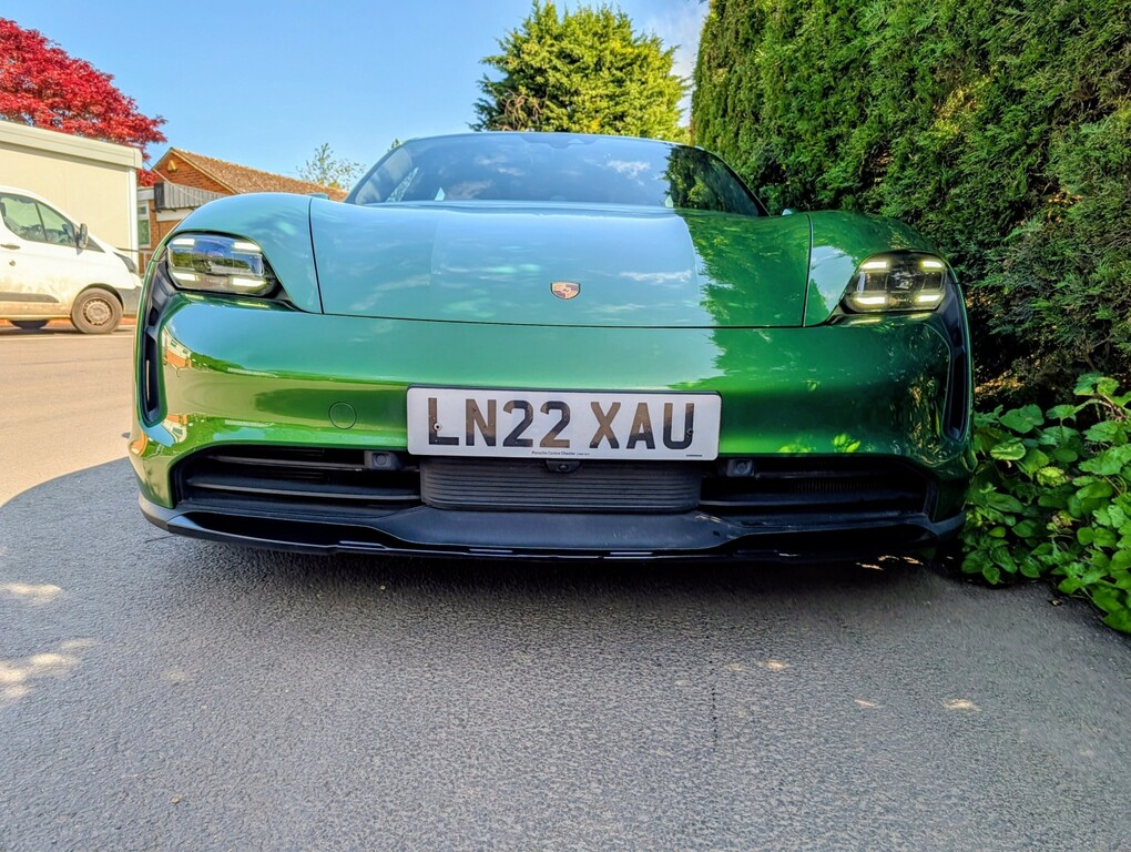 Porsche Taycan Estate Performance Plus 93.4Kwh 4S 2022 LN22XAU Green #6
