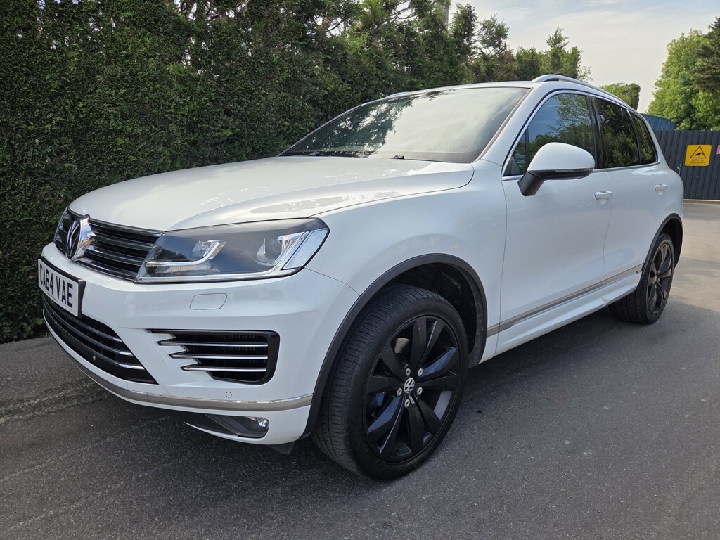 Volkswagen Touareg Suv 3.0 Tdi V6 Bluemotion Tech R-line 2015 CA64VAE White #4
