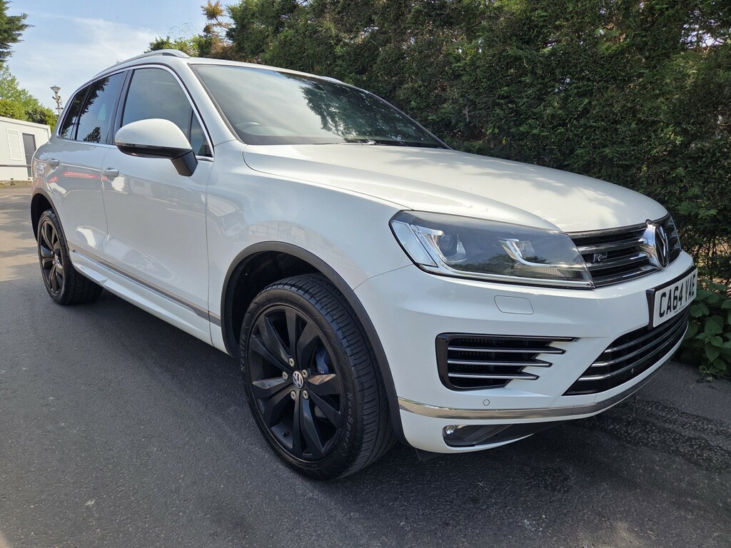 Volkswagen Touareg Suv 3.0 Tdi V6 Bluemotion Tech R-line 2015 CA64VAE White #2