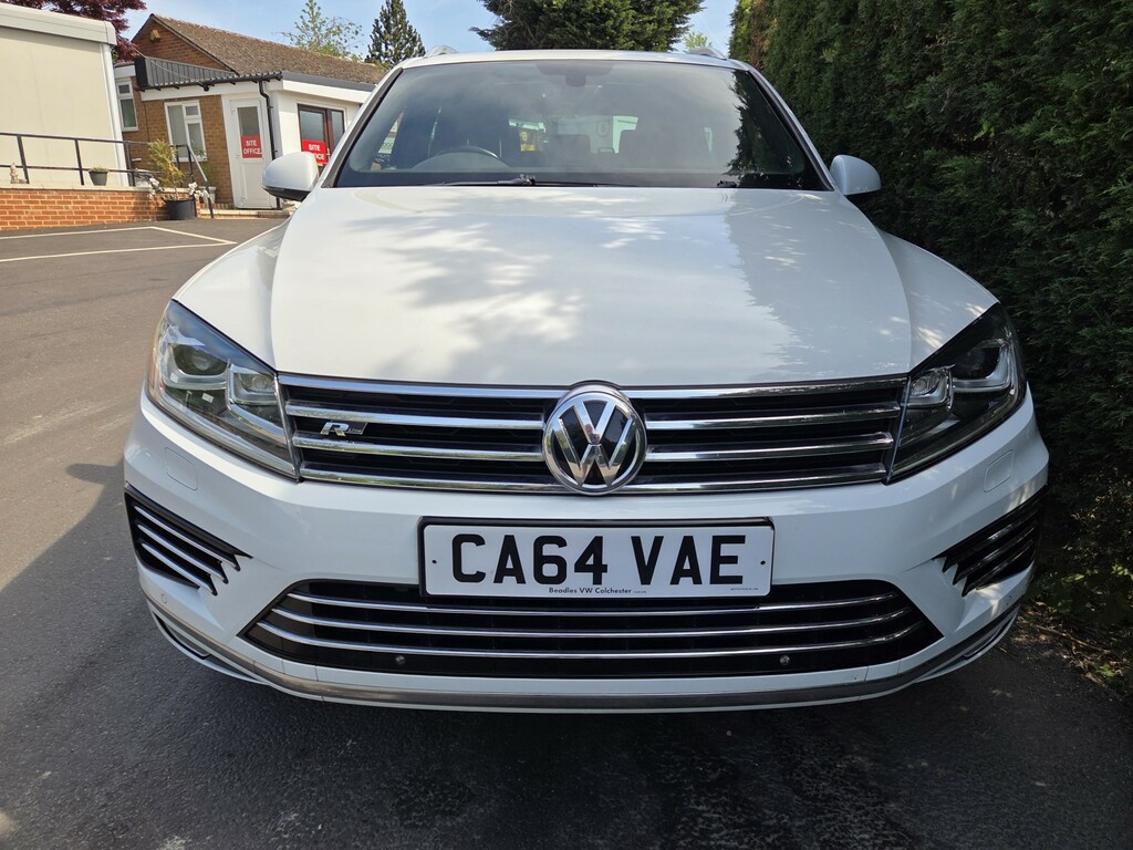 Volkswagen Touareg Suv 3.0 Tdi V6 Bluemotion Tech R-line 2015 CA64VAE White #3