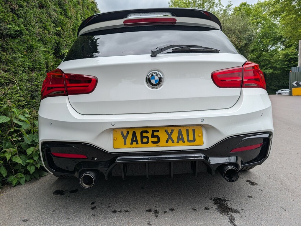 BMW 1 Series Hatchback 3.0 M135i 3-Door Sports 2015 White #4