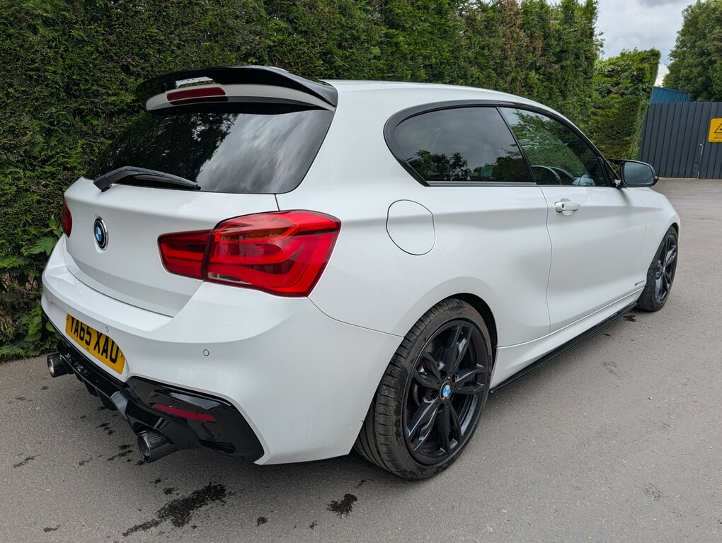 BMW 1 Series Hatchback 3.0 M135i 3-Door Sports 2015 White #5