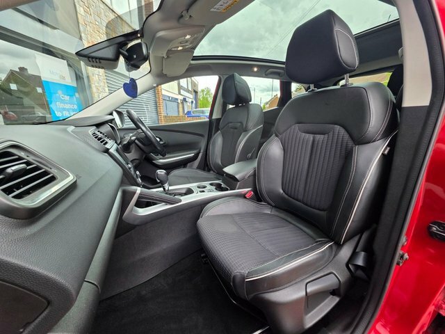 Renault Kadjar 2017 1.5 Dci Signature Nav Suv Edc Euro AF17BLK Red #3