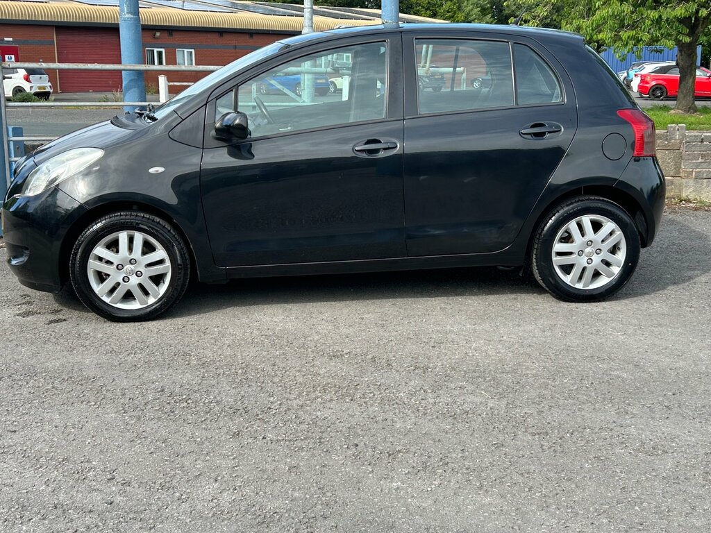 Toyota Yaris 1.3 Tr Hatchback Multimode 136 Gkm, 8 Black #5