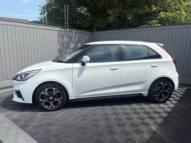 MG MG3 2019 1.5 Vti-tech Exclusive Hatchback M AE69OTB White #3