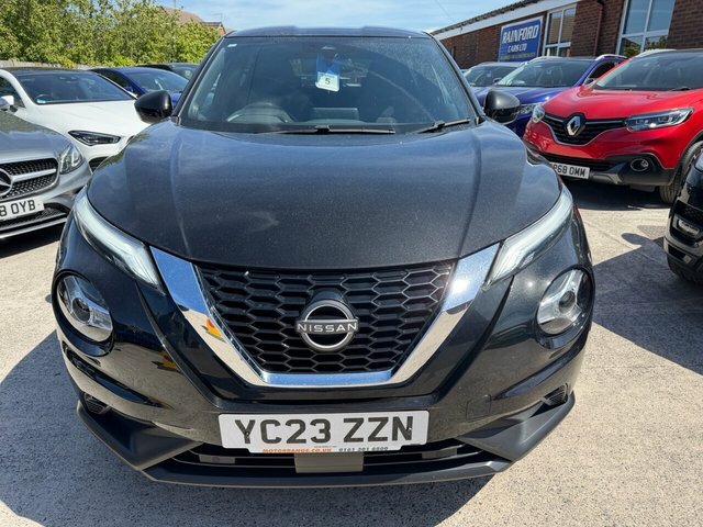 Nissan Juke 2023 1.0 Dig-t N-connecta Suv Dct YC23ZZN Black #3