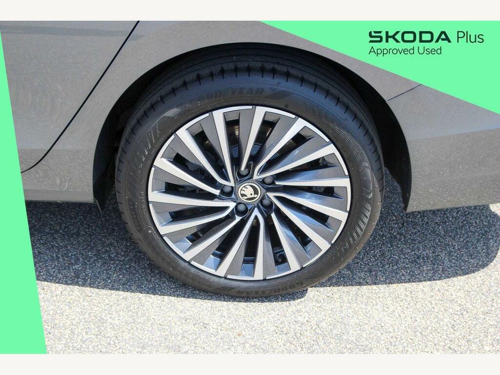 Skoda Superb 2025 2.0 Tdi 193 Laurin Klement 4X4 Dsg Grey #5