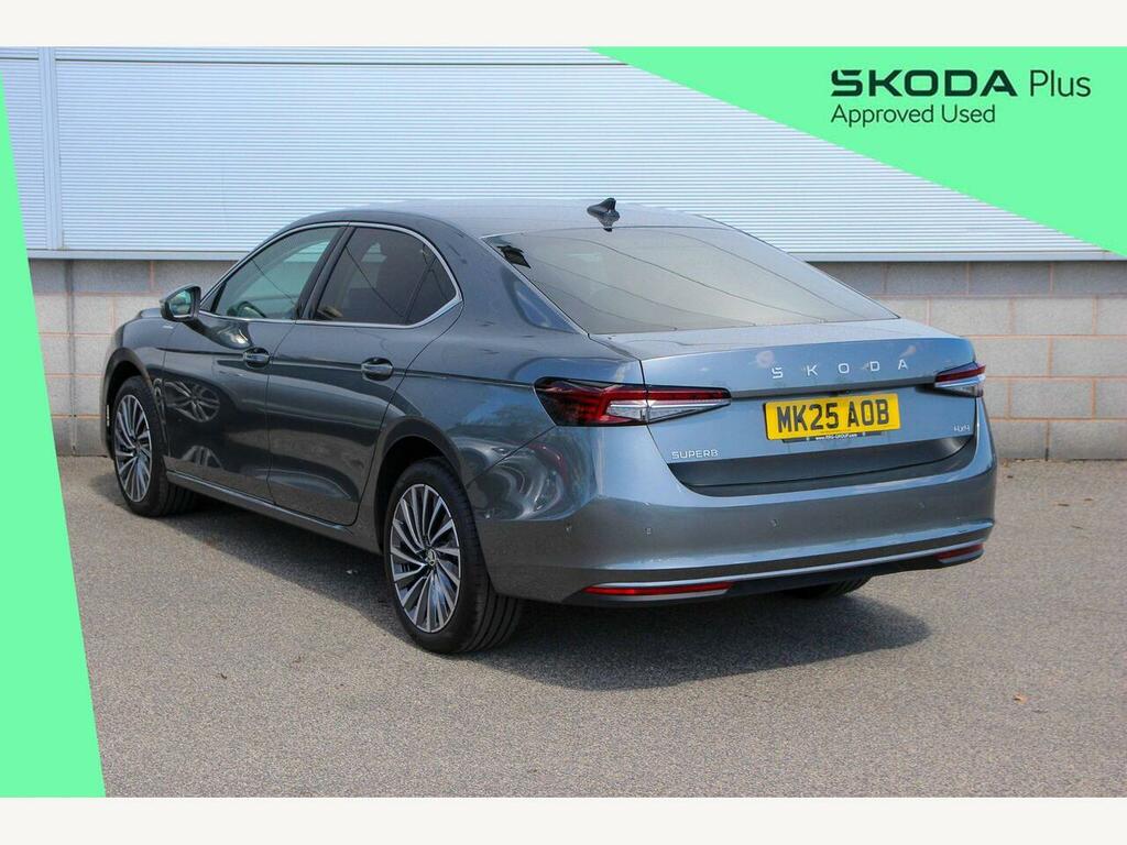 Skoda Superb 2025 2.0 Tdi 193 Laurin Klement 4X4 Dsg Grey #3