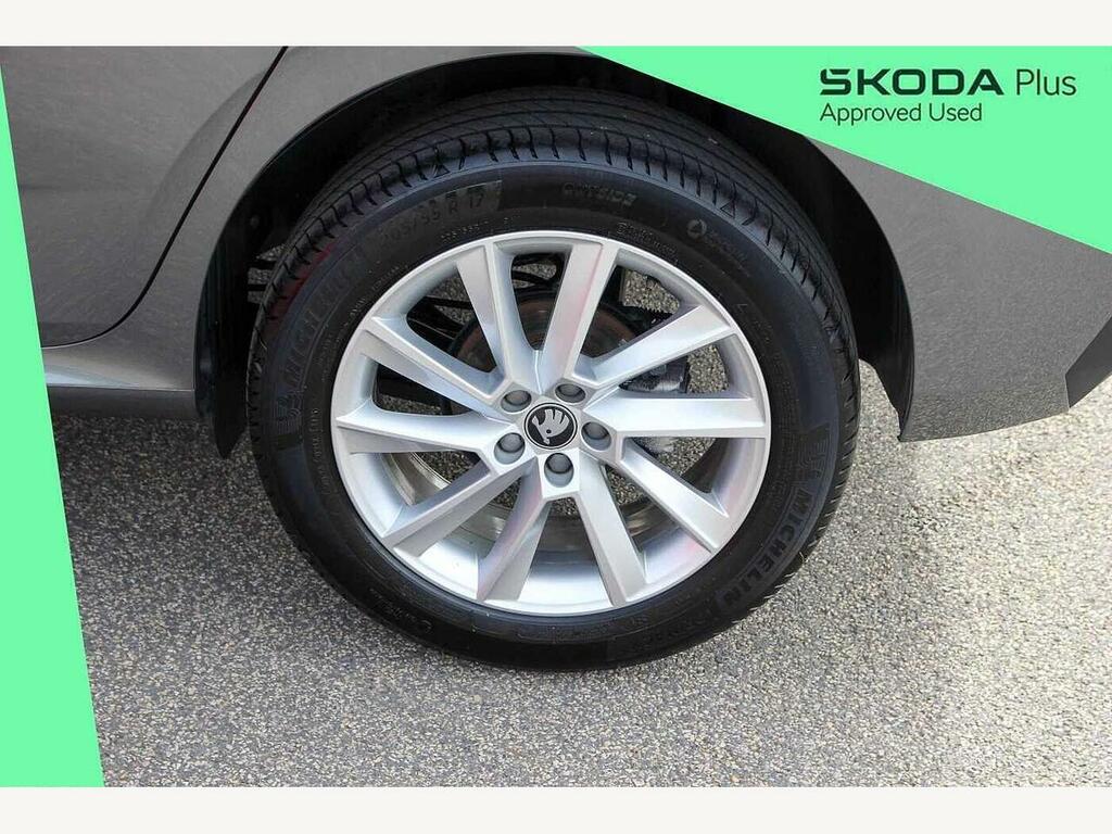 Skoda Kamiq 2025 1.0 Tsi 95 Se Edition GD25PXN Grey #5