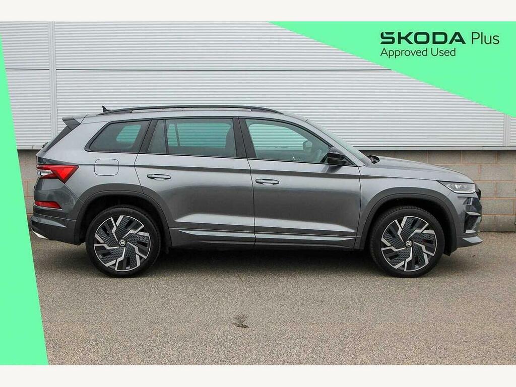 Skoda Kodiaq 2024 2.0 Tsi 245 Vrs 4X4 Dsg 7 Seat YJ73RDE Black #4