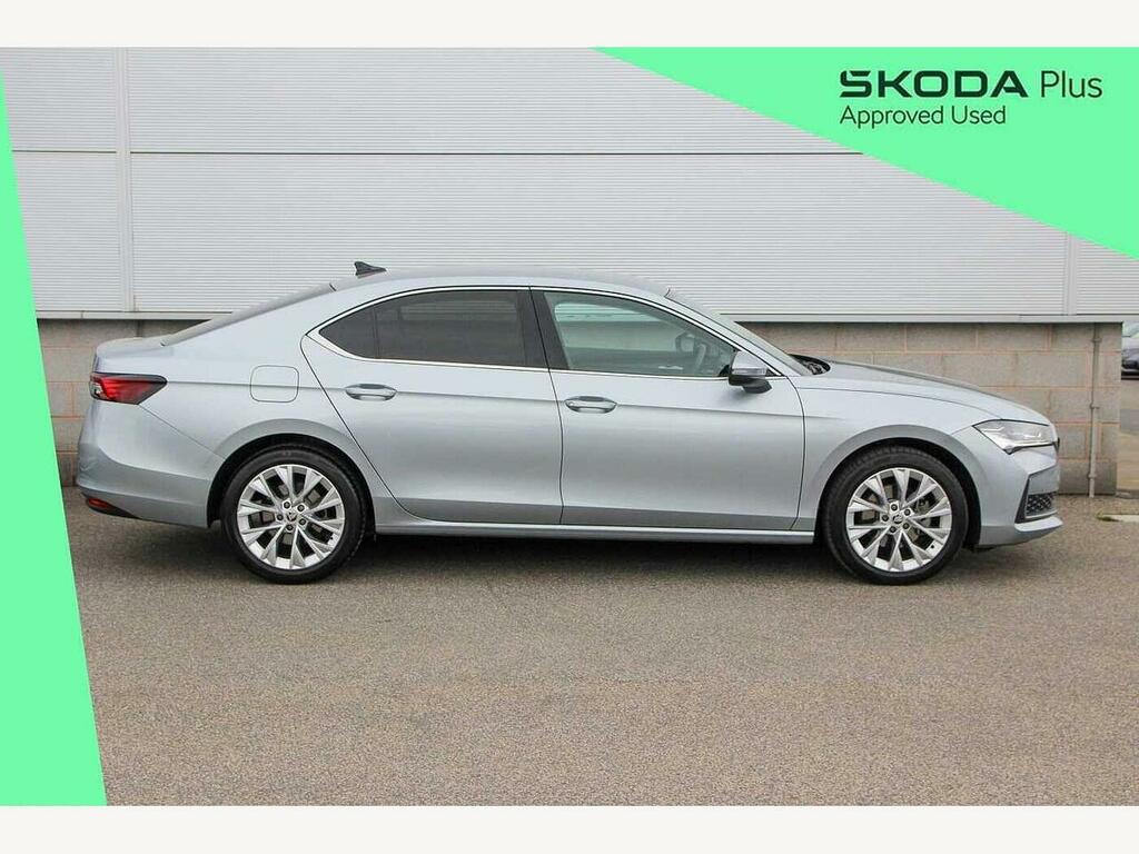 Skoda Superb 2025 1.5 Tsi E-tec Se L Dsg EF74TYT Silver #4