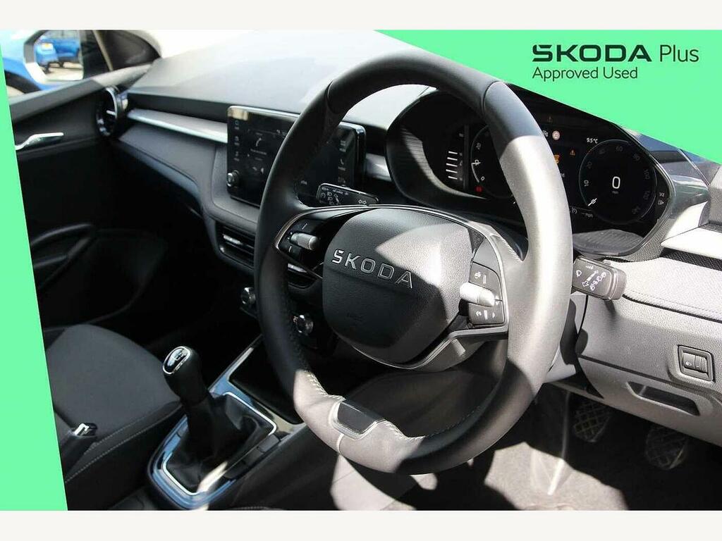 Skoda Fabia 2026 1.0 Mpi 80 Design Edition YR26ERJ Silver #6