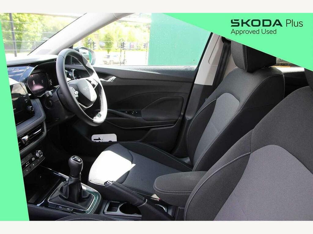 Skoda Fabia 2026 1.0 Mpi 80 Design Edition YR26ERJ Silver #2