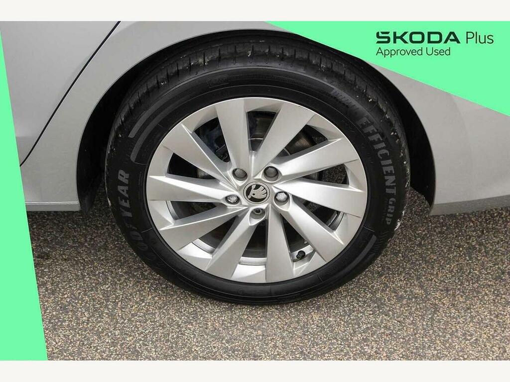 Skoda Octavia 2024 2.0 Tdi 150 Se L Dsg Silver #5