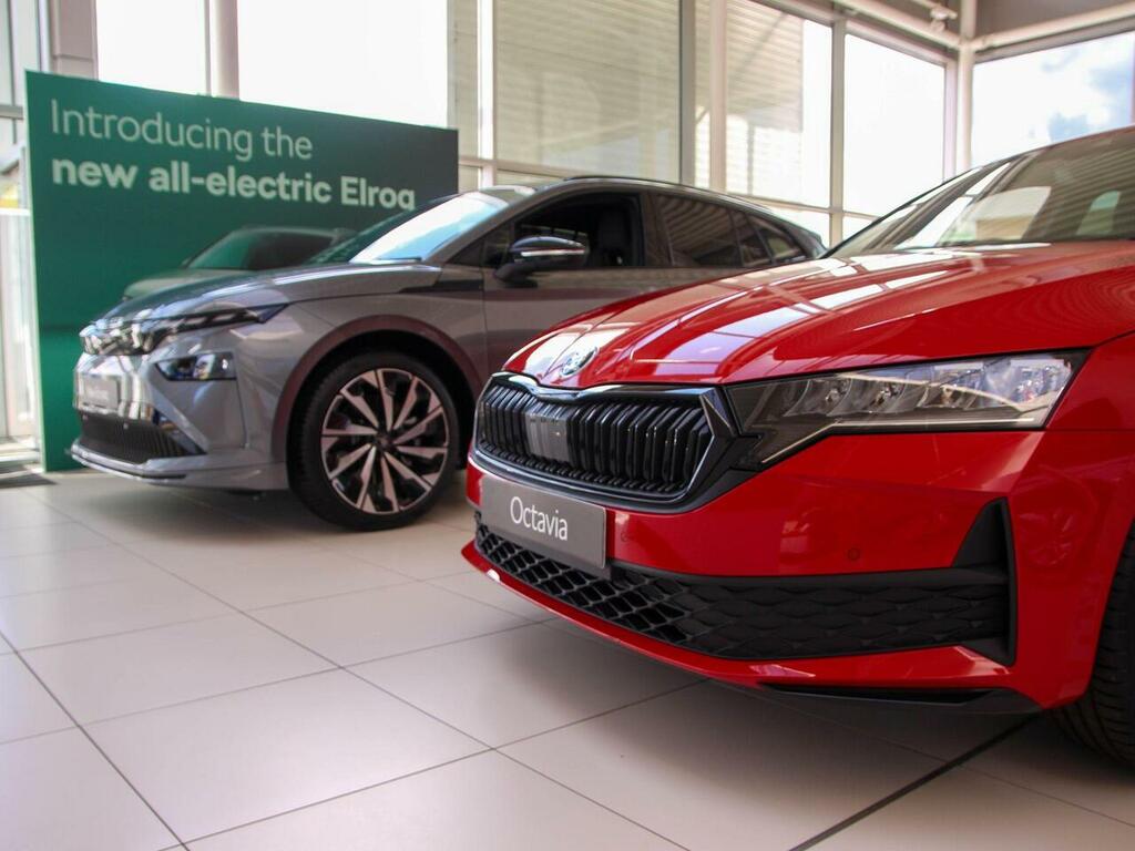 Skoda Fabia 2023 1.0 Tsi 110 Monte Carlo YT73KPP Black #3
