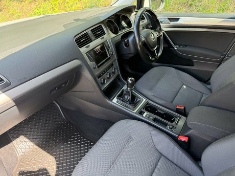 Volkswagen Golf 2.0 Golf Match SO16CWV White #2