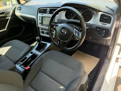 Volkswagen Golf 2.0 Golf Match SO16CWV White #5