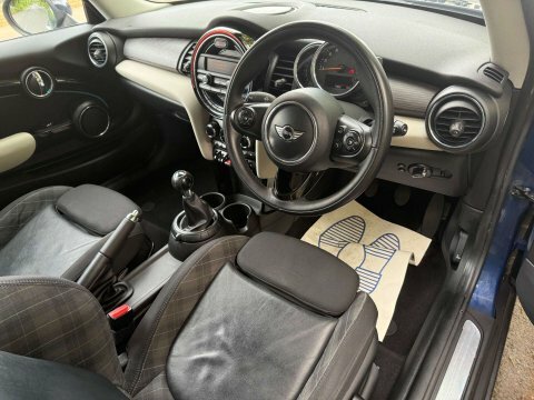 Mini Hatch 1.5 Cooper YJ64WKT Blue #5