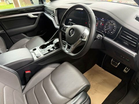 Volkswagen Touareg 3.0 Touareg V6 AJ19WVA Blue #5