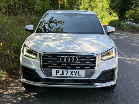 Audi Q2 1.6 Q2 S PJ17XVL White #6