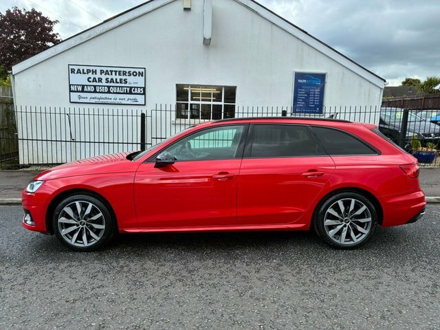 Audi A4 Avant Tdi 35 Sport Edition YH22URG Red #2
