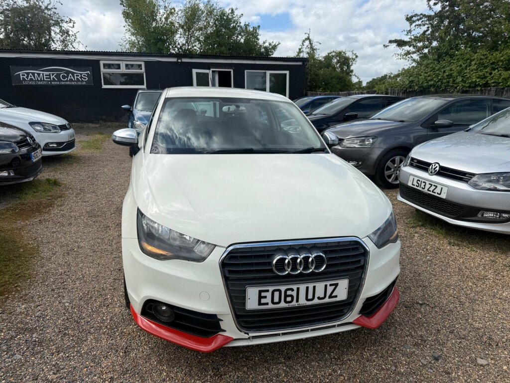 Audi A1 1.4 Tfsi Competition Line Euro 5 Ss EO61UJZ White #6