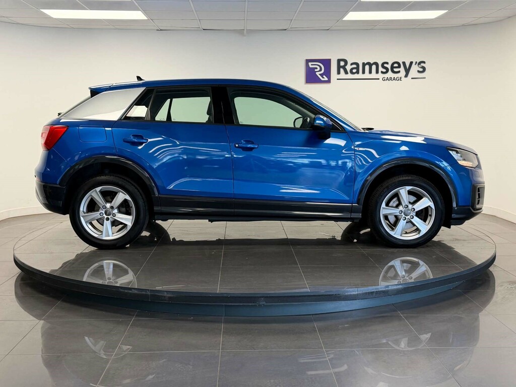 Audi Q2 Sport 30 Tfsi DK19YHM #5